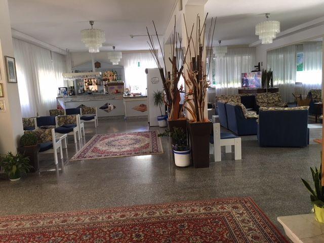 Hotel Stella Maris à Cervia Extérieur photo